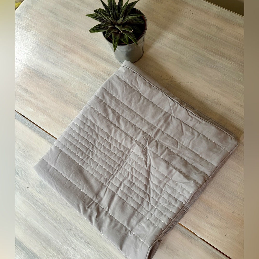 NWT Grey 100% Cotton Large Indian Stripe Euro Sham (26X26). NEW ❤️
